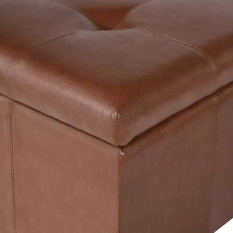 Poggiapiedi contenitore moderno in legno e similpelle imbottito