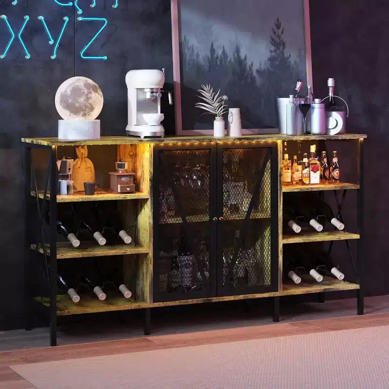Mobile Bar 55, Moderno Armadietto per Liquori con Portabottiglie e Anta in Rete, Credenza/Buffet da Cucina per Soggiorno, Cucina, Ingresso