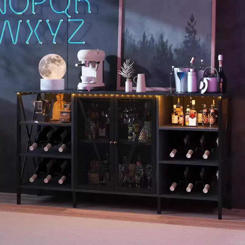 Mobile Bar 55, Moderno Armadietto per Liquori con Portabottiglie e Anta in Rete, Credenza/Buffet da Cucina per Soggiorno, Cucina, Ingresso