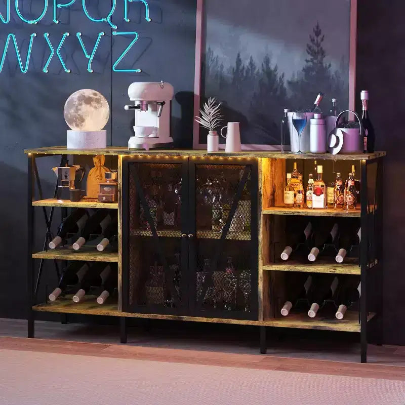 Mobile Bar 55, Moderno Armadietto per Liquori con Portabottiglie e Anta in Rete, Credenza/Buffet da Cucina per Soggiorno, Cucina, Ingresso