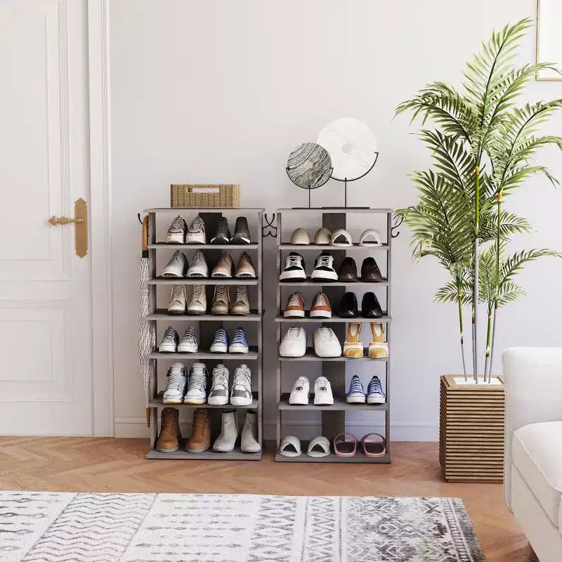 Scarpiera verticale a 7 livelli con ganci, organizzatore di scarpe multifunzione per l'ingresso