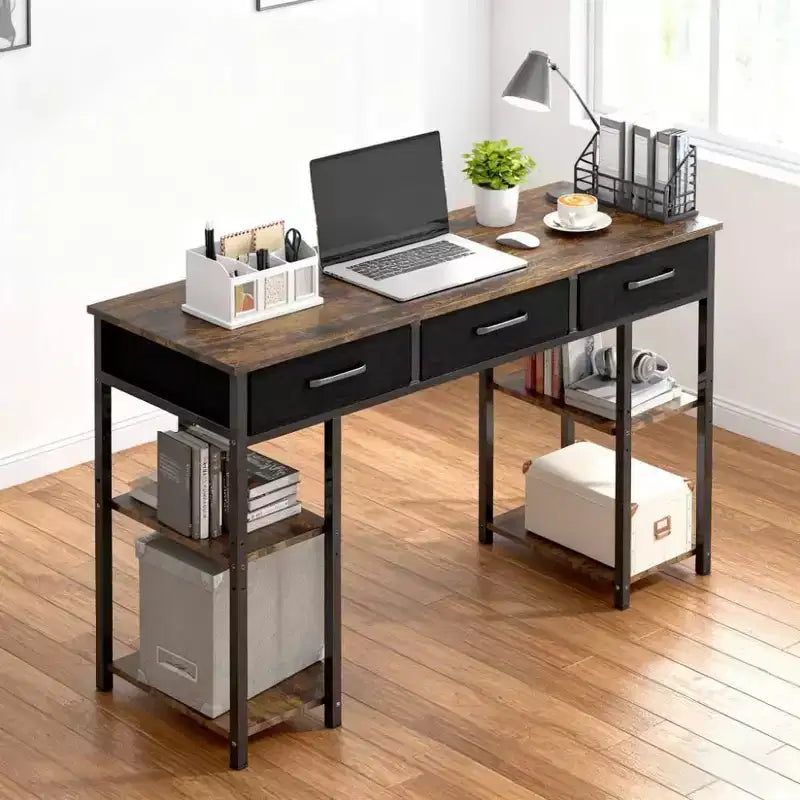 Scrivania per computer da 120 cm, scrivania da ufficio con 3 cassetti in tessuto, 2 ripiani regolabili, telaio in acciaio, scrivania per ufficio domestico, studio, camera da letto
